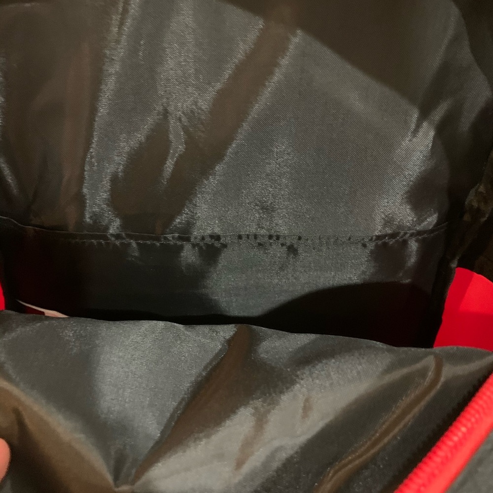 Backpack - Picture 6 of 6